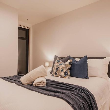 Serene Spaces On Tuam - 2 Bedroom Apartment Christchurch Kültér fotó