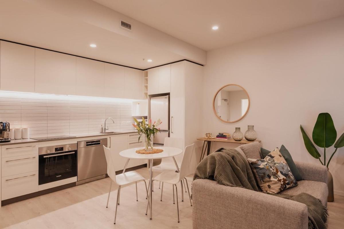 Serene Spaces On Tuam - 2 Bedroom Apartment Christchurch Kültér fotó