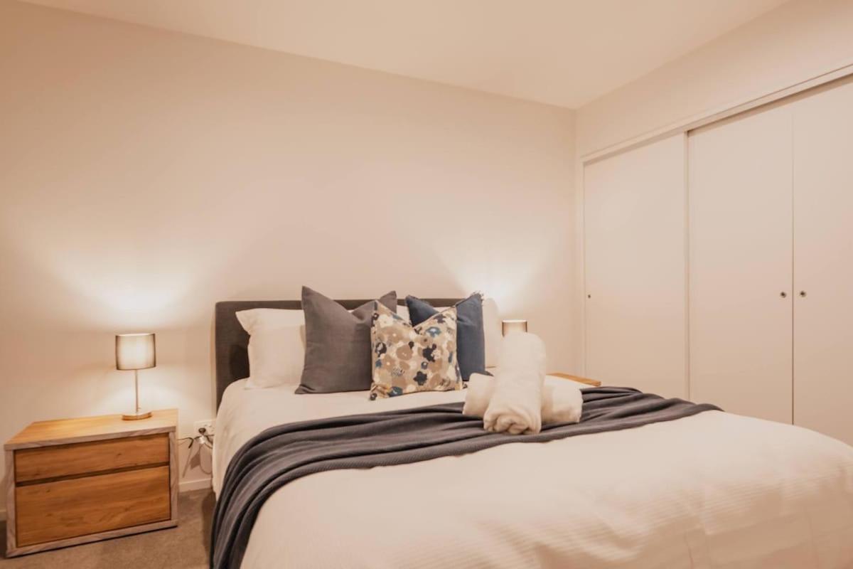 Serene Spaces On Tuam - 2 Bedroom Apartment Christchurch Kültér fotó